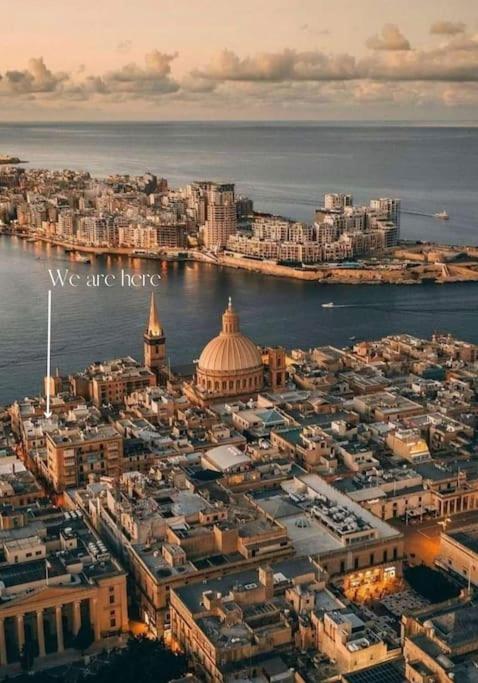 City Penthouse With Roof Terrace And Sea Views Valletta Luaran gambar